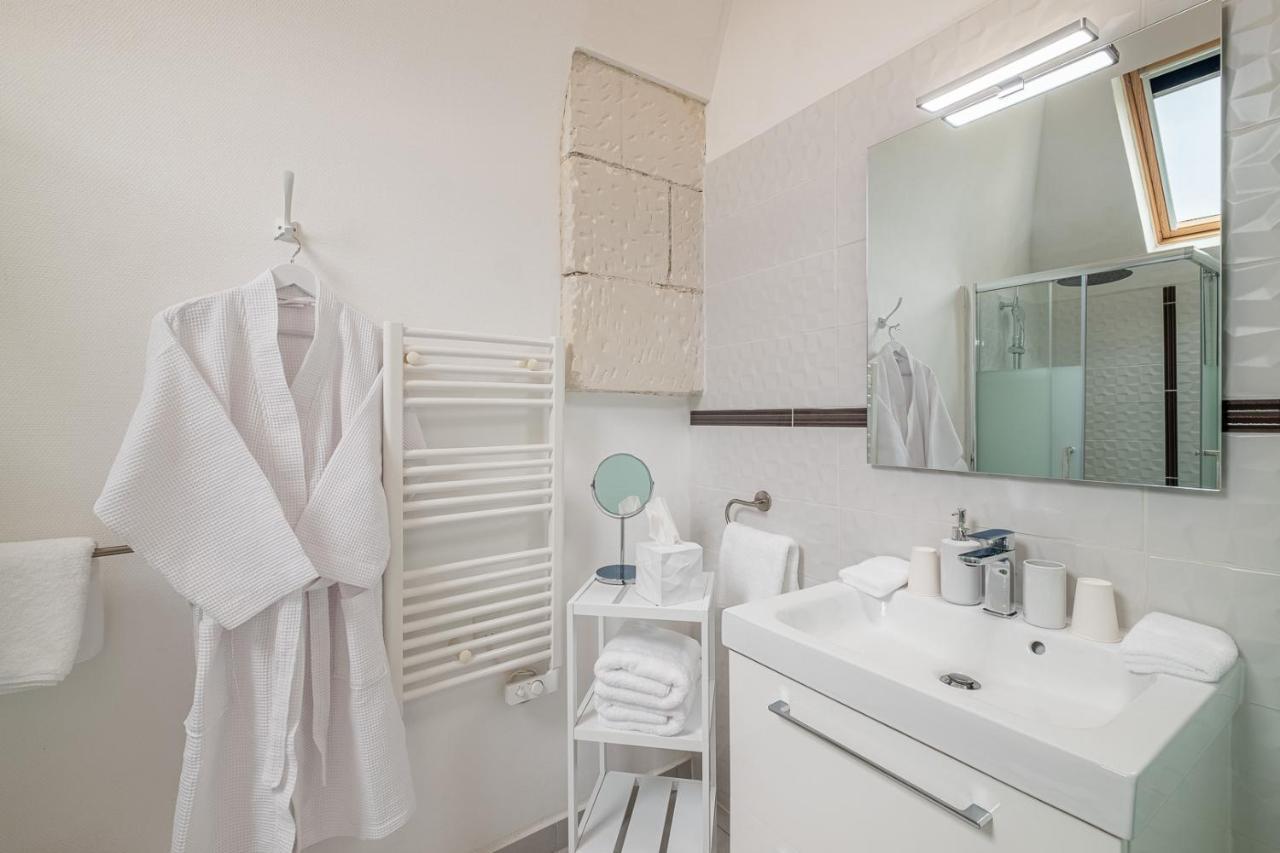 Manoir Des Bertinieres Hotel Cravant-les-Coteaux Ngoại thất bức ảnh